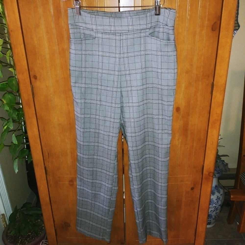 Time &Tru Plaid Pull Up Pants